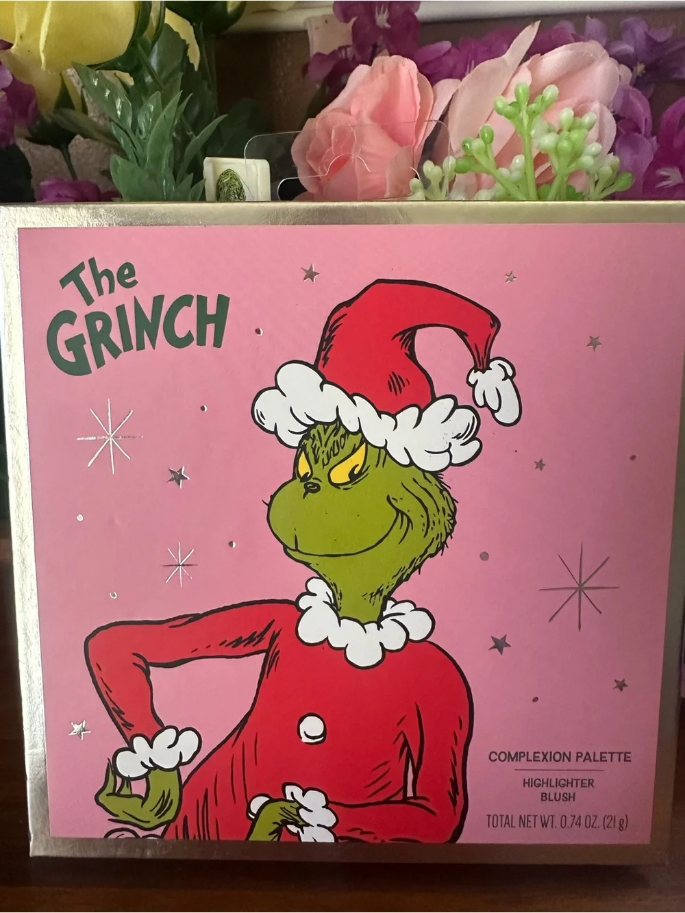 The Grinch Eyeshadow & Complexion Makeup Palettes Set